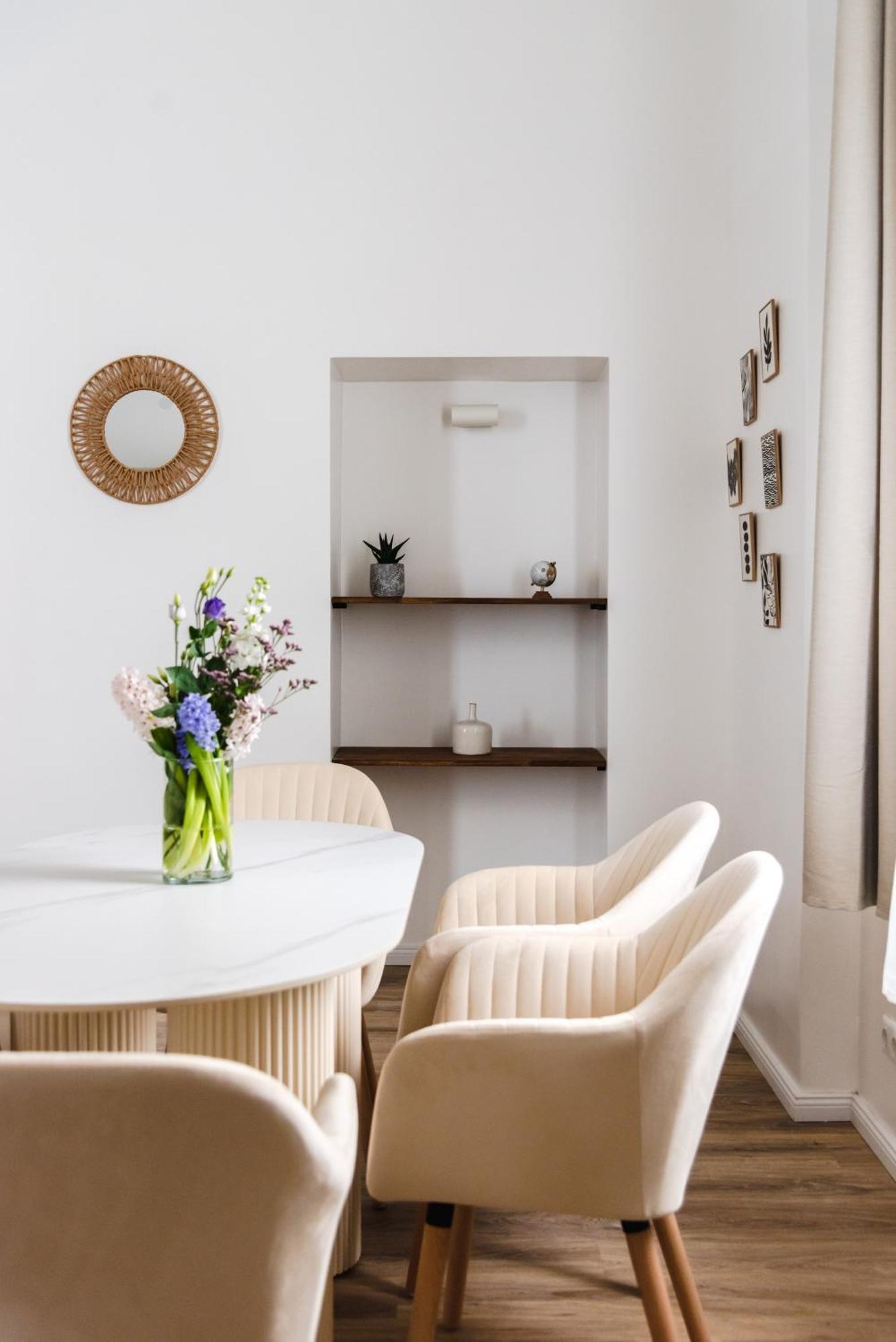 Exklusive Luxus-Unterkunft In Berlin Mitte: 2 Apartments, 130M², Designer-Moebel, Co2 Neutrale Reinigung المظهر الخارجي الصورة